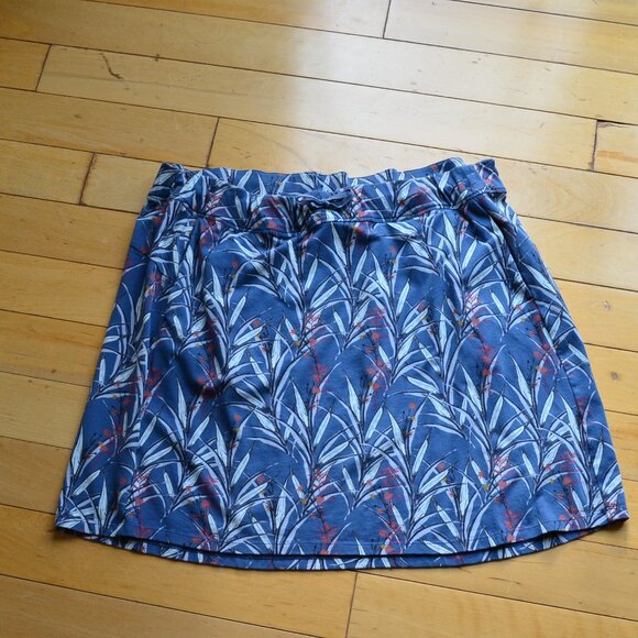 Kuhl Leaf Print Mini Skirt Size XL - Picture 3 of 11